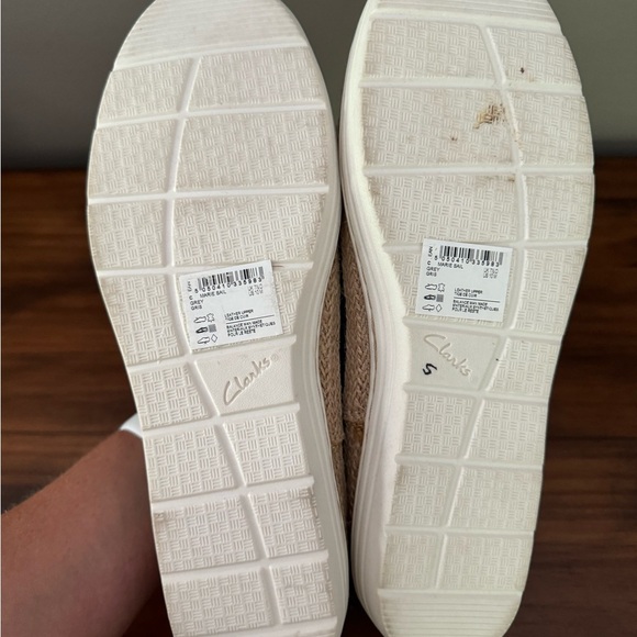 Clark’s Marie Sail Gray Leather Upper Slip on Shoe Women’s 10 - Picture 8 of 10